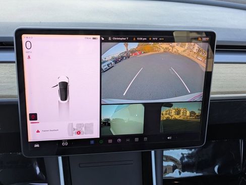 Used 2017 Tesla Model 3 Long Range image 14