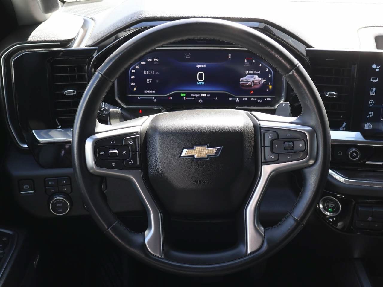 Used 2024 Chevrolet Silverado 1500 LTZ AWD/4WD image 12