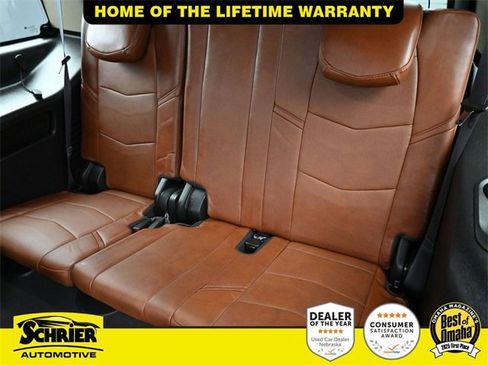 Used 2015 Cadillac Escalade Premium image 34