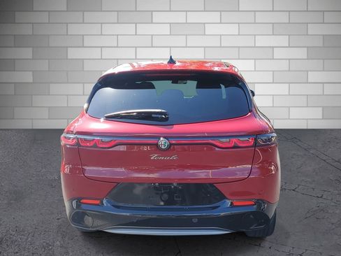 Used 2024 Alfa Romeo Tonale Ti w/ Active Assist Package image 4