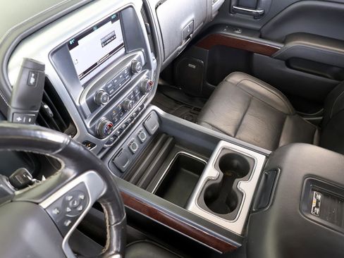 Used 2018 GMC Sierra 1500 SLT AWD/4WD image 41
