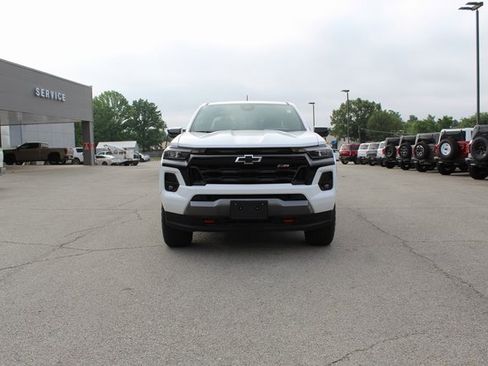 Used 2023 Chevrolet Colorado Z71 w/ Z71 Convenience Package 2 AWD/4WD image 8