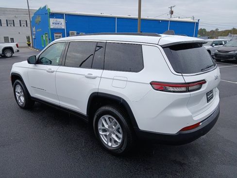 New 2025 Jeep Grand Cherokee L Laredo w/ Luxury Tech Group I image 10