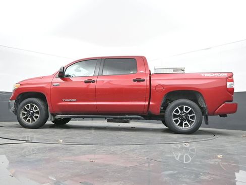 Used 2017 Toyota Tundra SR5 w/ TRD Off Road Package AWD/4WD image 25