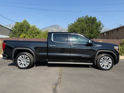 Used 2021 GMC Sierra 1500 Denali w/ Denali Ultimate Package AWD/4WD image 2