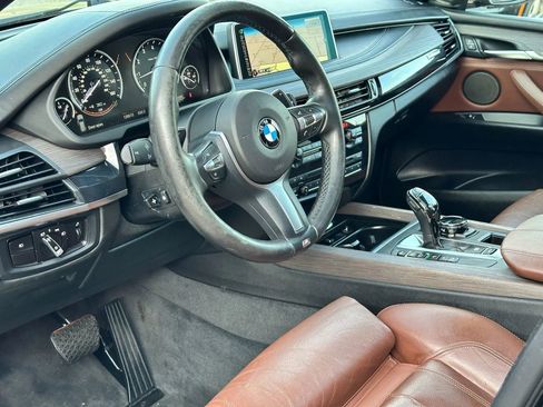 Used 2015 BMW X5 xDrive50i image 9