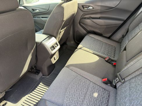 Used 2024 Chevrolet Equinox LT image 18