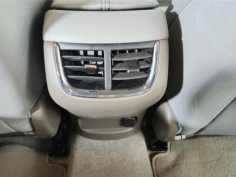 Used 2024 Chevrolet Malibu LT image 14