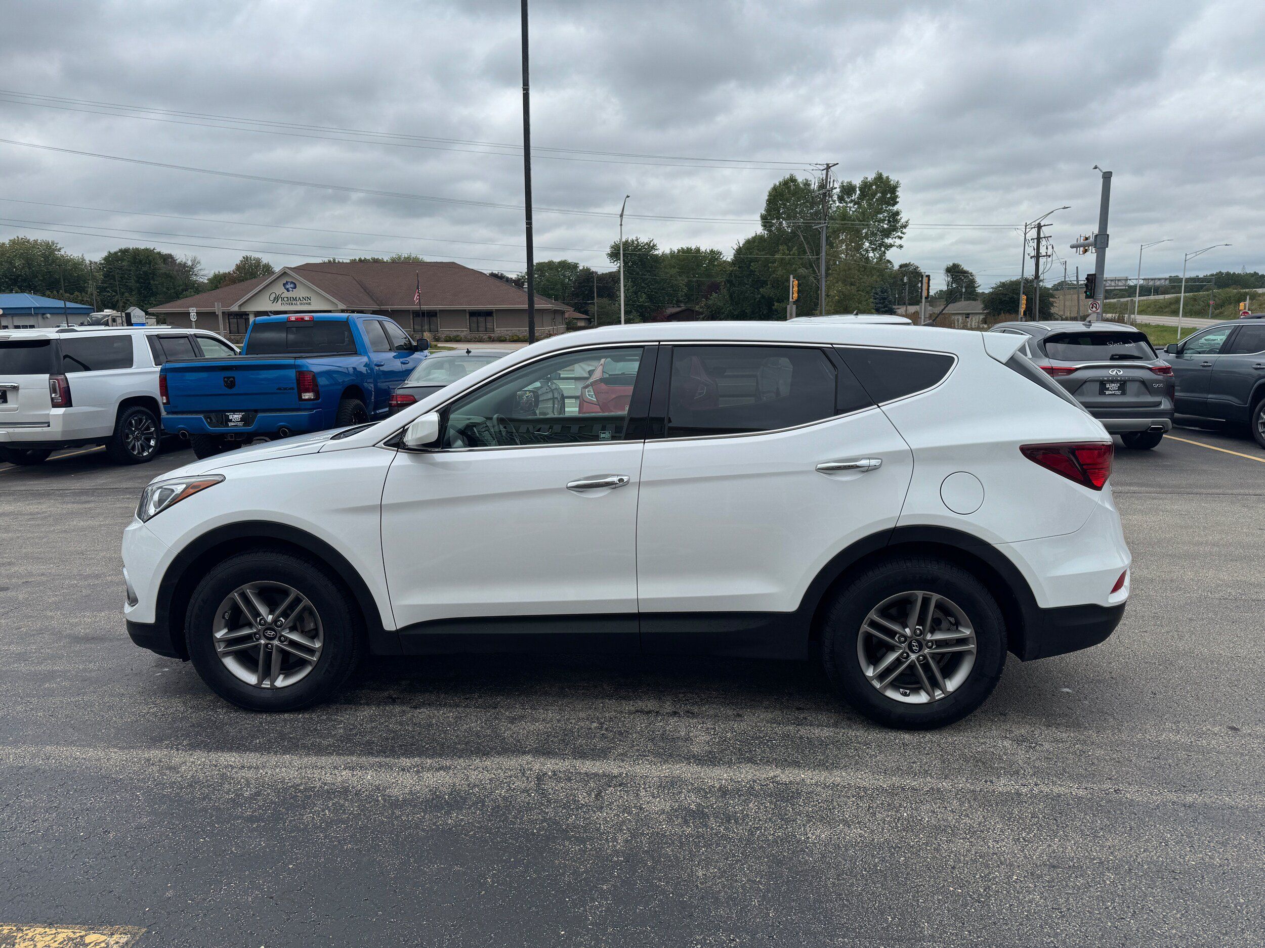 Used 2018 Hyundai Santa Fe Sport AWD/4WD image 3