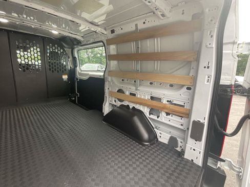 Used 2025 Ford Transit 250 Low Roof w/ Exterior Upgrade Package RWD image 18