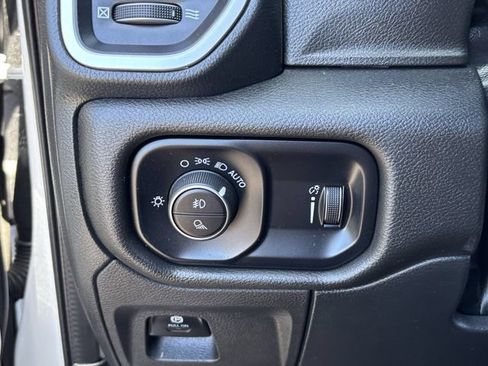 Used 2022 RAM 1500 Big Horn RWD image 32