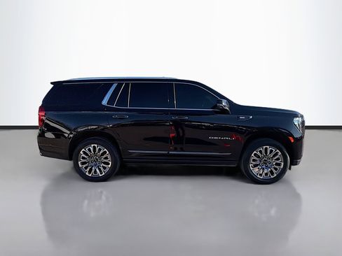 Used 2023 GMC Yukon Denali Ultimate image 6