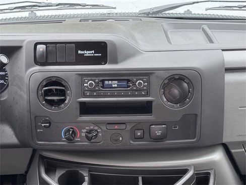 New 2026 Ford E-450 and Econoline 450 Super Duty w/ Power Equipment Group image 21