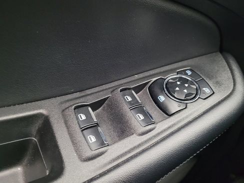 Used 2023 Ford Edge SEL image 27