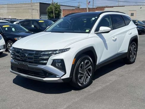 Certified 2026 Hyundai Tucson Limited AWD/4WD image 2