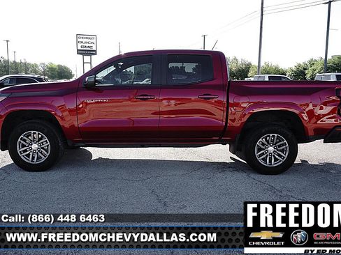 Used 2023 Chevrolet Colorado LT w/ LT Convenience Package II image 4