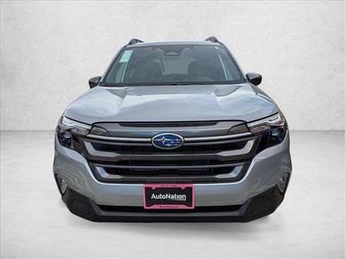 New 2025 Subaru Forester Premium image 2