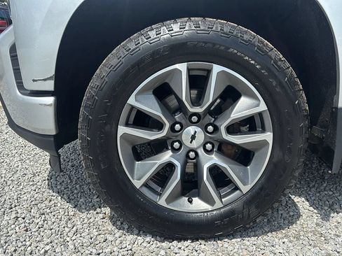 Used 2020 Chevrolet Silverado 1500 RST AWD/4WD image 16