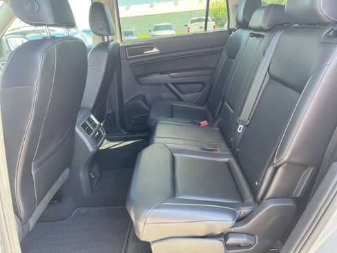 Used 2019 Volkswagen Atlas SE FWD image 14