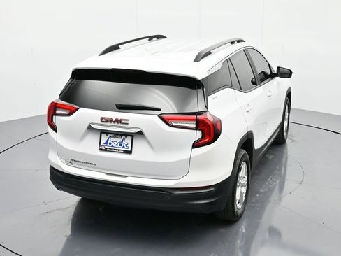 Certified 2022 GMC Terrain SLE w/ Driver Convenience Package image 32
