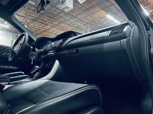 Used 2017 Honda Accord Sport image 26