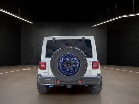 Used 2021 Jeep Wrangler Unlimited Rubicon 4xe w/ Steel Bumper Group AWD/4WD image 6