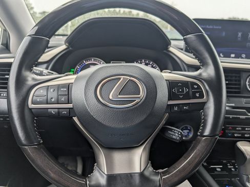 Used 2022 Lexus RX 450hL Luxury image 28