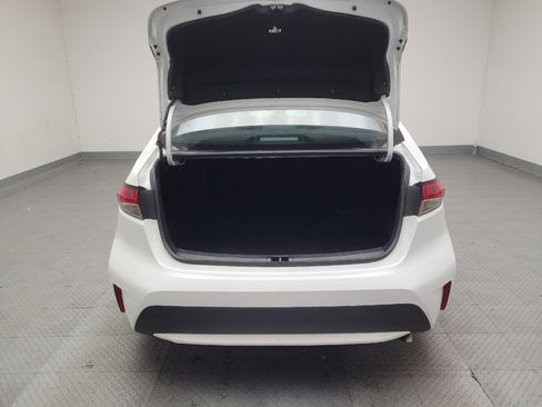Used 2022 Toyota Corolla LE image 29