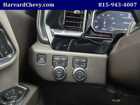 Used 2024 GMC Sierra 3500 SLT w/ Snow Plow Prep/Camper Package image 22