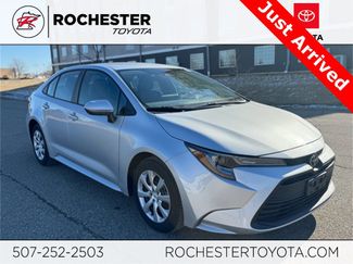 Used 2025 Toyota Corolla LE video 1