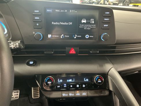Certified 2026 Hyundai Elantra Sport FWD image 9