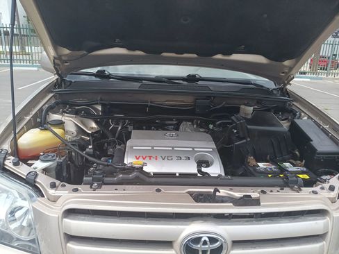 Used 2004 Toyota Highlander 4WD V6 image 26