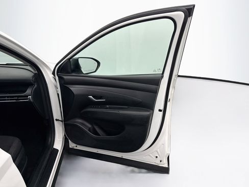 Used 2026 Hyundai Tucson SEL Plus FWD image 33