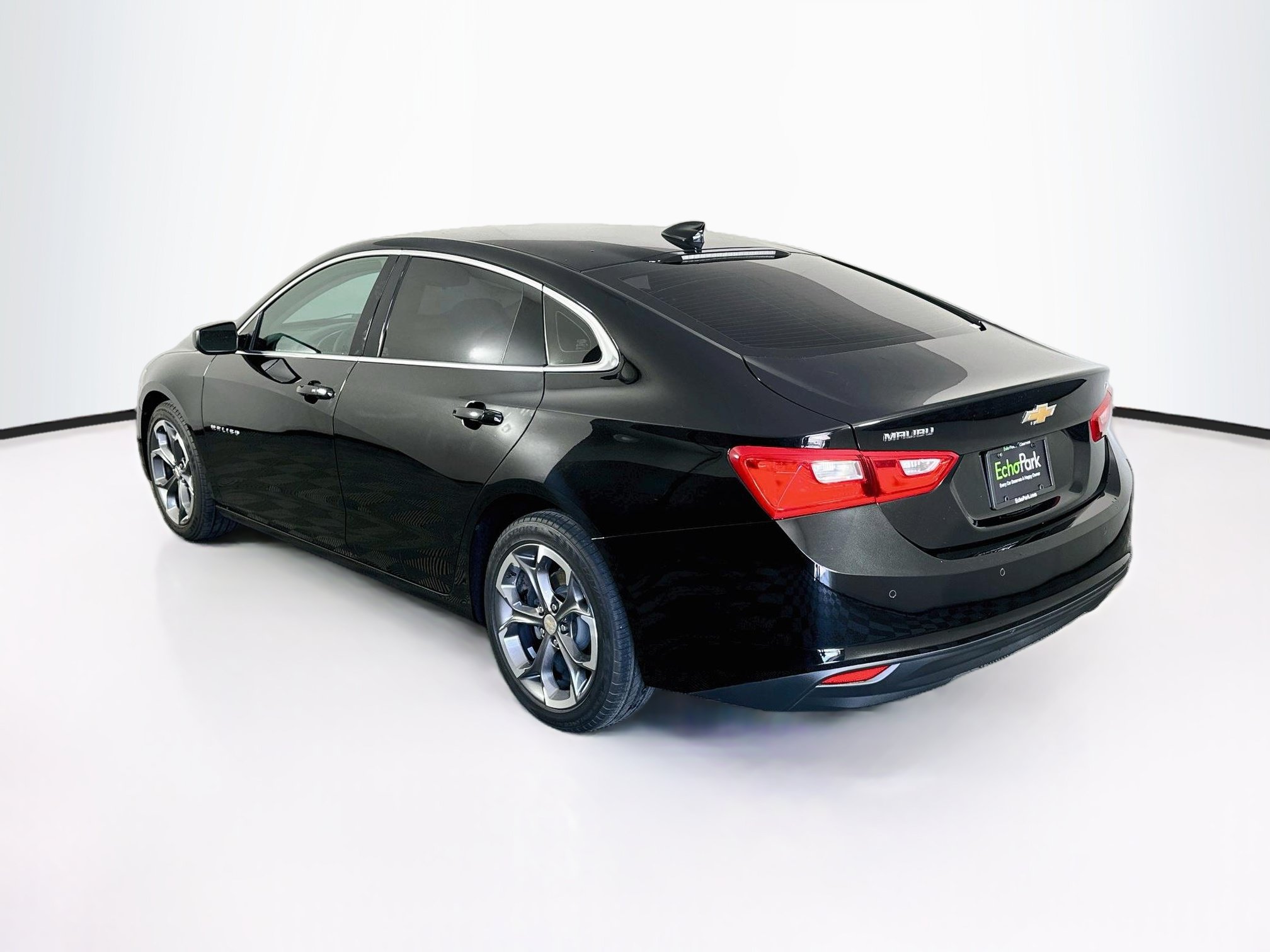 Used 2024 Chevrolet Malibu LT FWD image 5