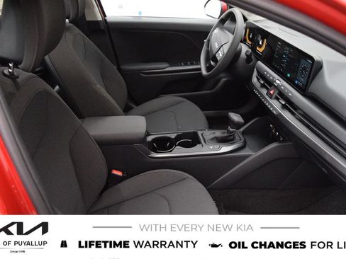 New 2026 Kia K4 FWD image 16