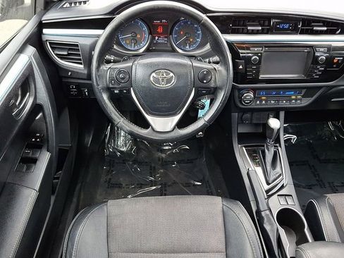 Used 2014 Toyota Corolla S FWD image 11