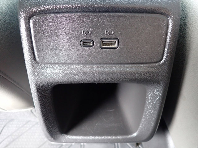 Used 2025 Chevrolet Trax ACTIV w/ Sunroof Package FWD image 19