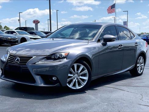 Used 2016 Lexus IS 300 AWD w/ Premium Package image 1
