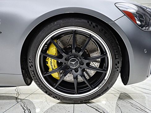 Used 2018 Mercedes-Benz AMG GT R image 43