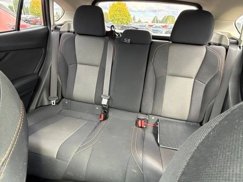 Used 2020 Subaru Crosstrek 2.0i Premium w/ Moonroof Package 2 AWD/4WD image 10