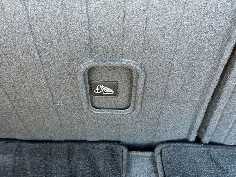 Certified 2023 Nissan Rogue SV image 21