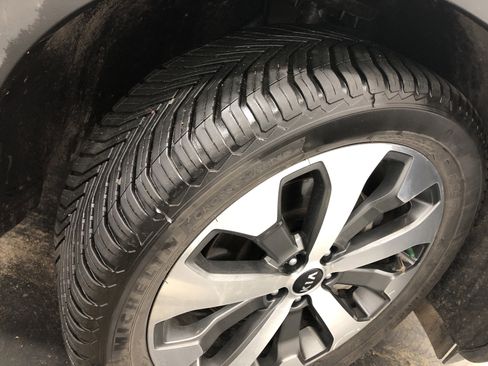 Used 2020 Kia Telluride S w/ S 8 Passenger Seating Package image 23