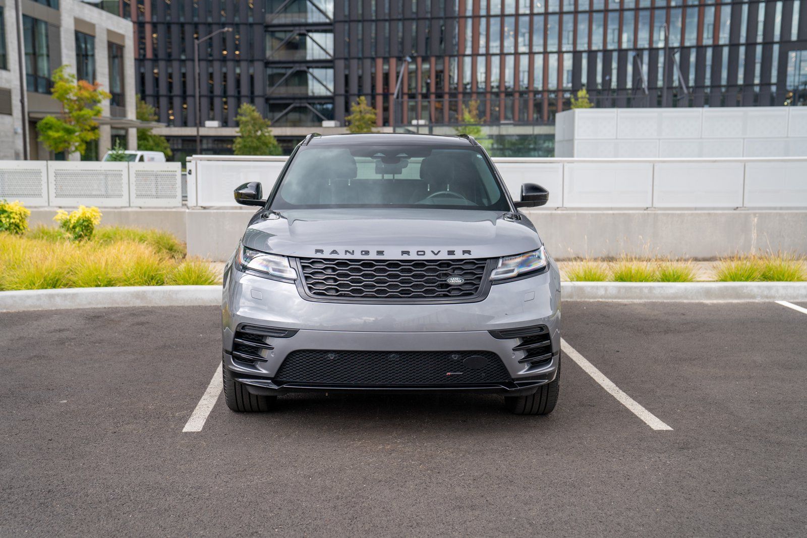 Used 2022 Land Rover Range Rover Velar R-Dynamic S AWD/4WD image 6