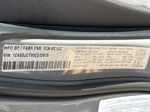 Used 2025 Dodge Durango R/T AWD/4WD image 18