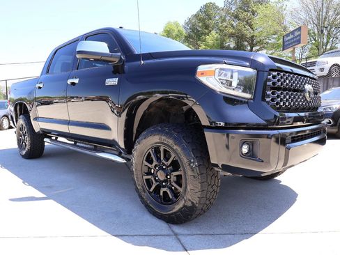 Used 2018 Toyota Tundra Platinum image 9