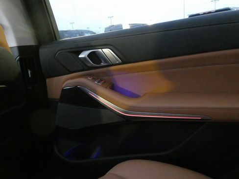 Used 2026 BMW X7 xDrive40i image 58