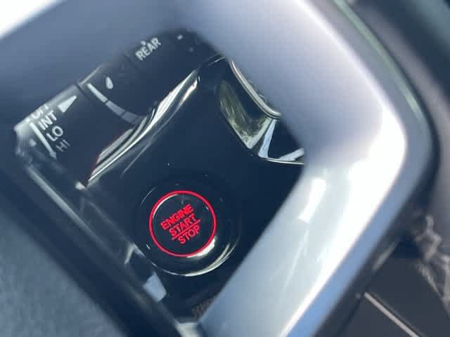 Certified 2024 Honda Civic EX-L image 28