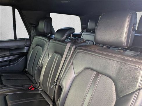 Used 2018 Ford Expedition Limited image 21