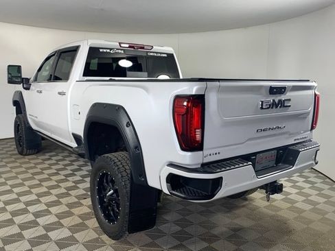 Used 2023 GMC Sierra 3500 Denali w/ Denali Ultimate Package AWD/4WD image 13