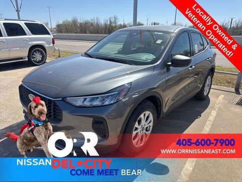 Used 2025 Ford Escape Active image 1